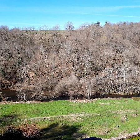 אוזרצ' Studio Avec Vue Sur La Vezere מראה חיצוני תמונה